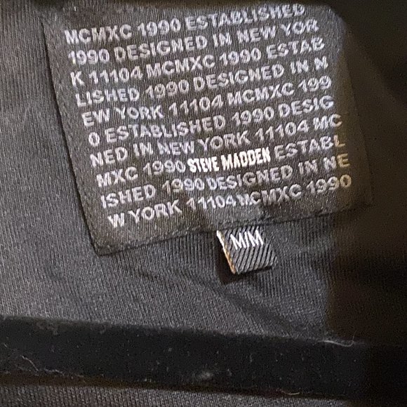 Steve Madden Plaid Peacoat. New with tags. Size Medium - Picture 4 of 4